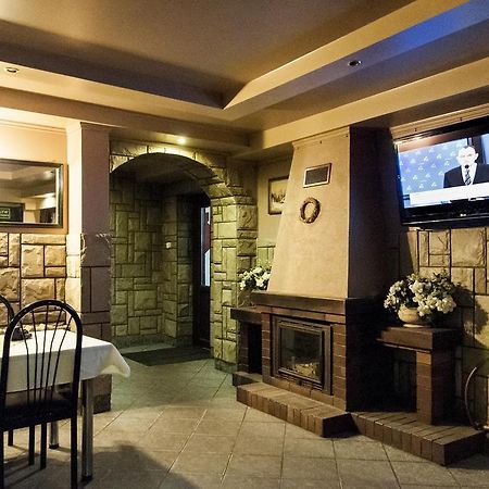 Uslugi Hotelarskie Las Vegas Międzyrzec Podlaski Eksteriør billede